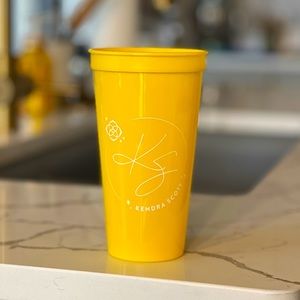 Kendra Scott plastic cups (set of 4), never used